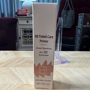 BB Tinted Care Primer with SPF 30 - Natural Cream